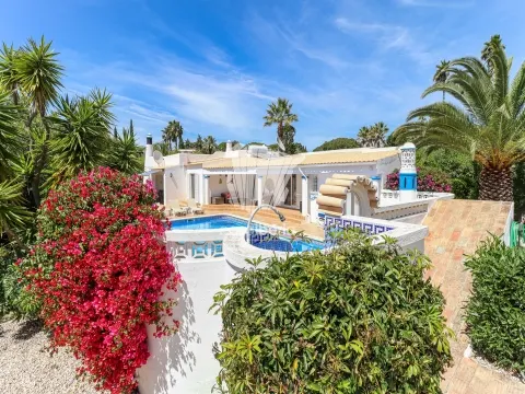 Exclusivo - 4 Quartos - Moradia - Carvoeiro - Lagoa