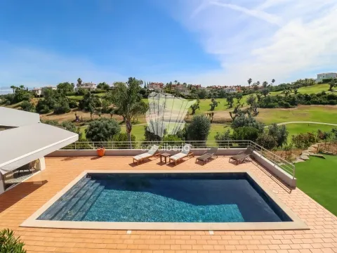 3 bedrooms - Villa - Carvoeiro