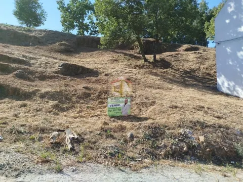 Terreno Rústico com aptidão para construção em Sabugal