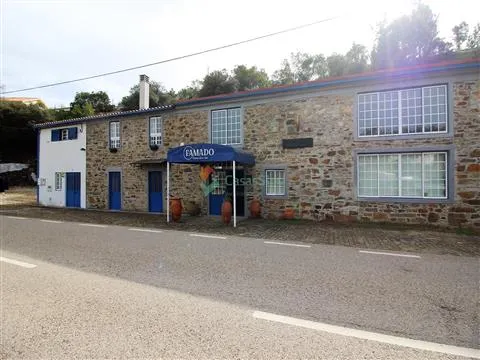 Restaurante e apartamento para venda em Vale D´Urso