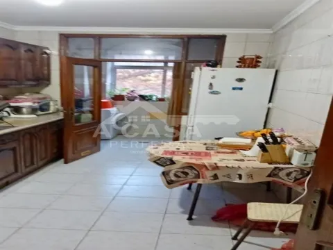 Apartamento T2 em Santa Maria Maior
