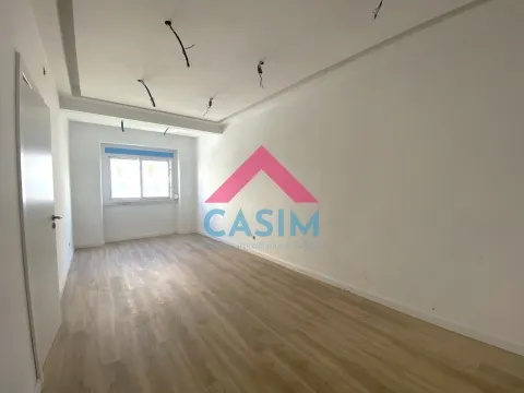 T3 Remodelado &#124; Estrada de Benfica, Lisboa