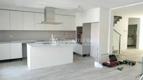 Viviendas Adosadas en barrio T3+2