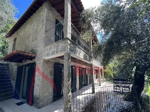 Exklusiver Bauernhof in Santa Marta de Bouro – Oase der Ruhe und des natürlichen Charmes