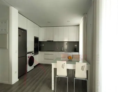 Apartamento T2 mobilado Centro Historico