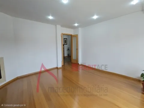 Apartamento T3 com 2 frentes e varandas em Ferreiros – Braga  O Seu Apartamento dos Sonhos, Cheio de