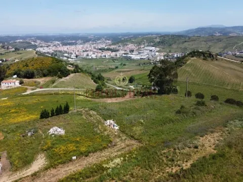 4 lots APPROUVÉS à Serra da Vila, Torres Vedras