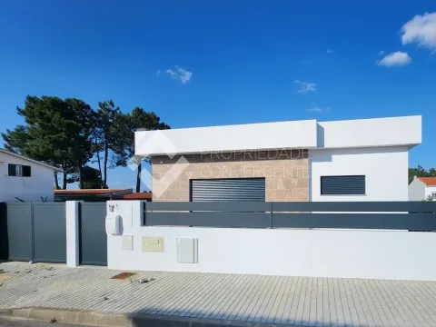 House T3 - Pinhal do General, Fernão Ferro