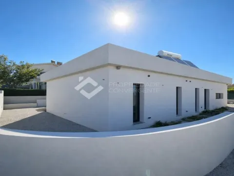 Moradia T3 - Pinhal do General, Fernão Ferro