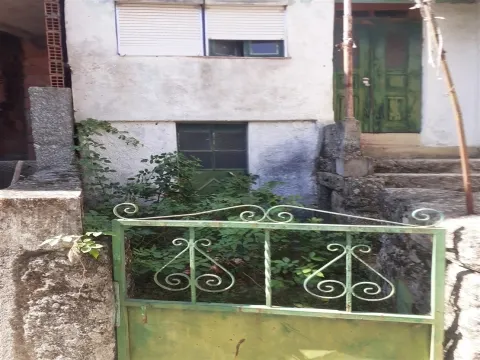 Semi-detached house T2