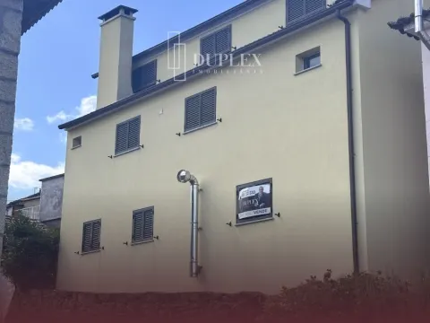 Moradia especial com duas habitações independentes