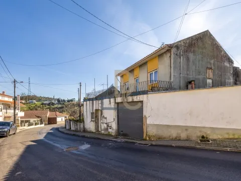 Moradia /  Cortes / Investimento / Remodelação
