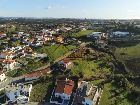 Lote Terreno com 535m2 na Marteleira
