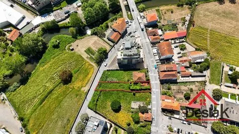 Terreno para venda com uma área de 583 m², situado na freguesia de Leça do Balio
