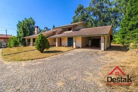 Einfamilienhaus 4 Schlafzimmer