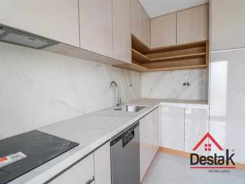 Moradia em Banda V3 situada no Campo, Viseu