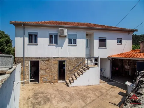 Detached house T3