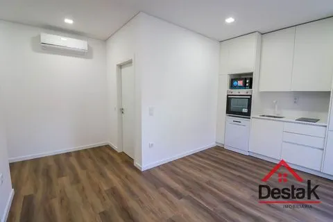 Apartamento T1 para arrendamento no centro de Viseu
