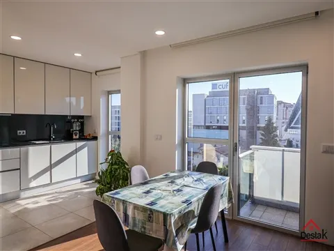 Apartamento T1+1 Duplex para arrendamento em Viseu junto ao Palácio do Gelo