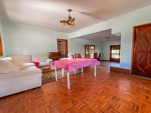 Moradia T6 - Lamaçães