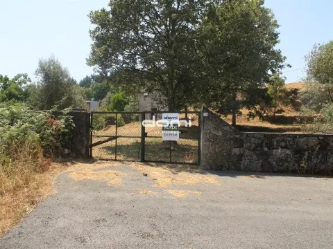 Terreno com Viabilidade de Construção em Vila Chã, Oliveira de Frades