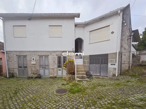 🔥OPORTUNIDADE IMPERDÍVEL! 🏡 Moradia T4 em Aldeia, Sul, São Pedro do Sul