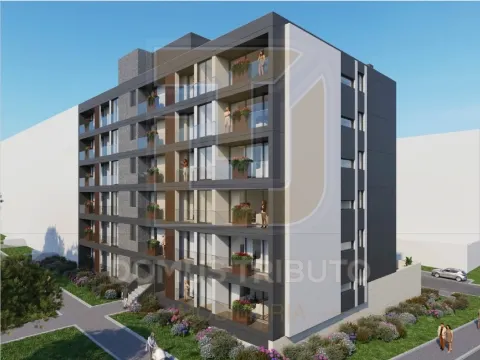 Apartamento T2+1 com Terraço e Lugar de Garagem, Águas Santas, Maia