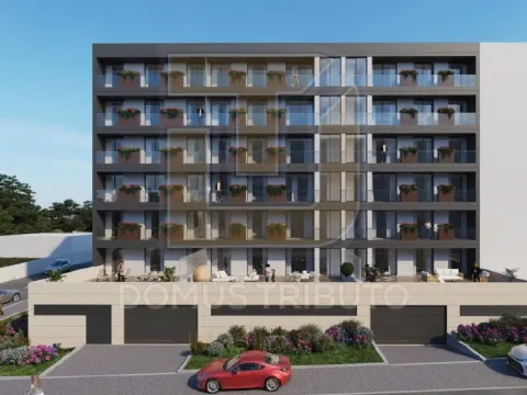 Apartamento T2+1 com Terraço e Lugar de Garagem, Águas Santas, Maia