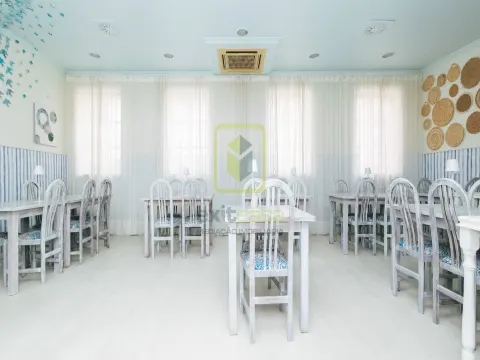 Prédio Comercial com Elevado Potencial de Conversão Habitacional 