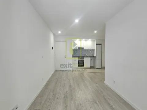 Apartamento T2 a 5 minutos do Centro de Aveiro e da Universidade
