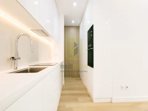 Apartamento T1 no Bairro Novo