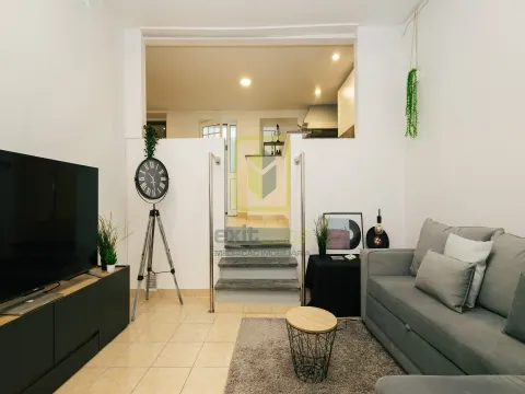 Moradia T4 no Bairro Novo