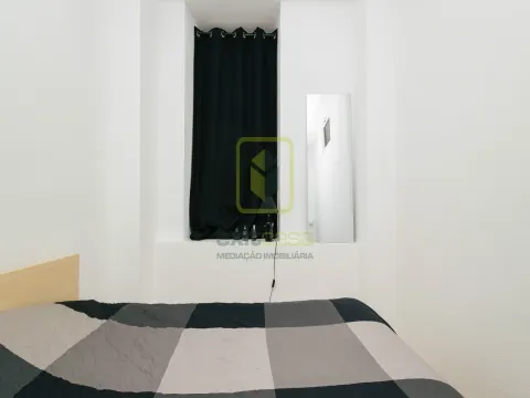 Moradia T4 no Bairro Novo