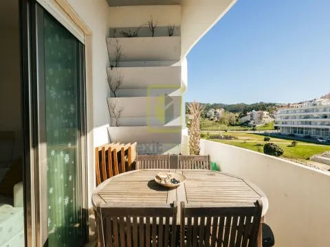 Apartamento T2 de luxo em Primeira Linha de Mar