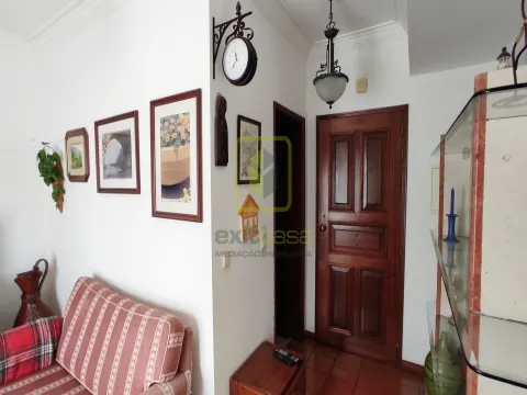 Apartamento T0+2 Duplex para Arrendamento