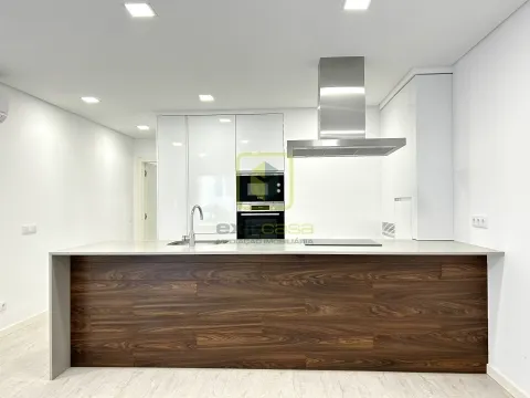 Apartamento T1 no Bairro Novo