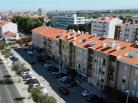 Apartamento T4