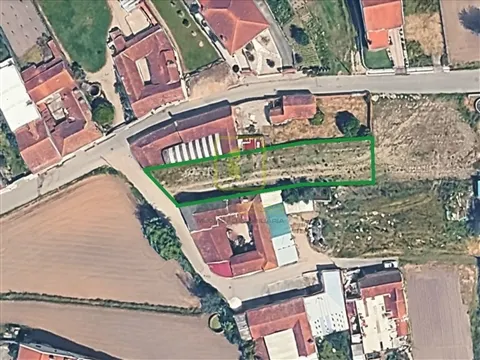 Terreno para Construção em Oliveirinha