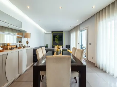 Apartamento T3 com Vista Mar