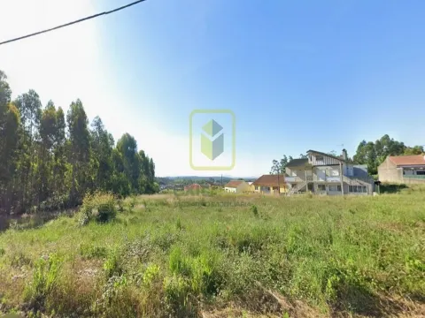 Venda Conjunta de 2 Terrenos