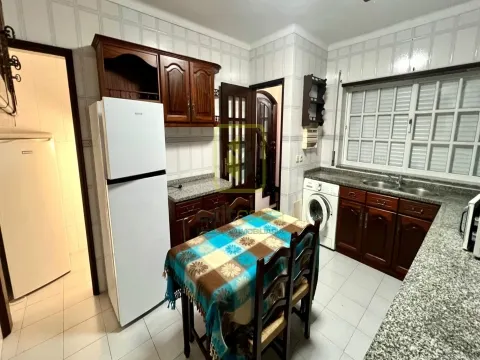 Moradia Equipada e Mobilada para Arrendamento