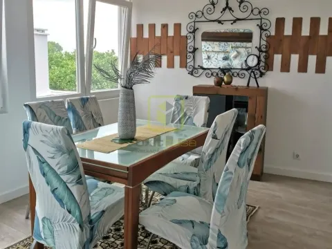 Moradia T6 com 3 Pisos Independentes