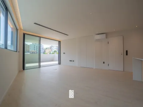 Apartamento T4