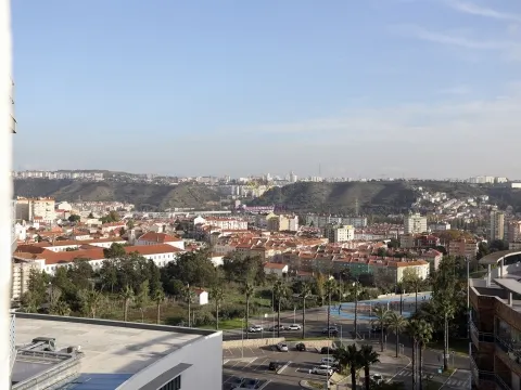 Colinas do Cruzeiro, T3 Tout neuf avec garage box