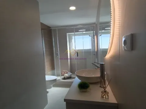 Confort et style à Benfica - Appartement de 3 chambres rénové avec cuisine équipée !