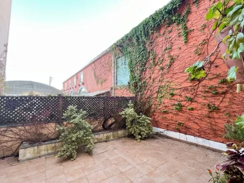 2 Bedrooms, New in Massamá