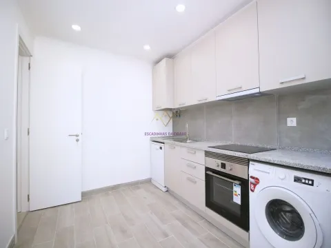 T2 remodelado na Amadora - Venteira