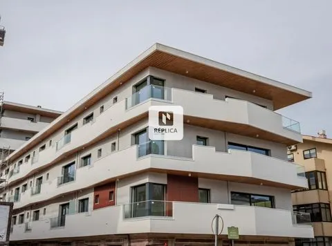 Nouveau magasin à Prelada dans Porto