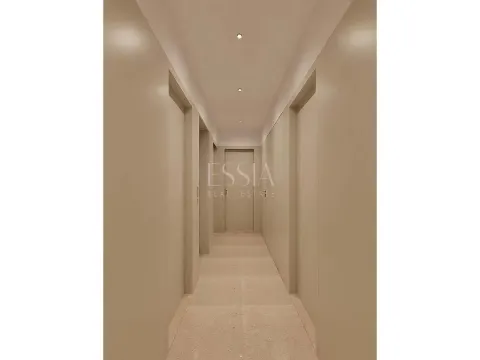 Apartamento T0 com garagem no CC FLATS