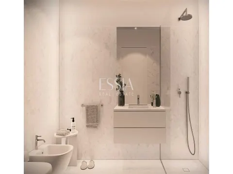 Apartamento de 3 dormitorios con terraza y balcón en Miramar